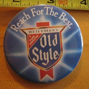 Reach for the Best Heileman's Pure Genuine Old Style Pinback Button